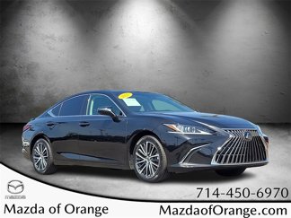 Used 2025 Lexus ES 300h w/ Premium Package image 1