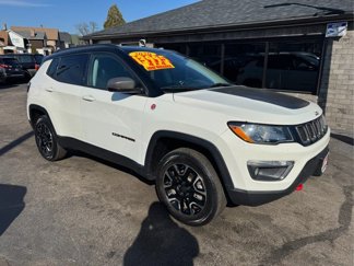 Used 2020 Jeep Compass Trailhawk image 1