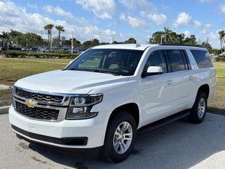 Used 2018 Chevrolet Suburban LT image 1