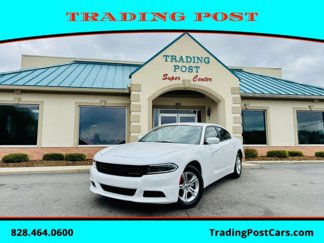 Used 2022 Dodge Charger SXT image 1