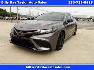 Used 2023 Toyota Camry SE image 1