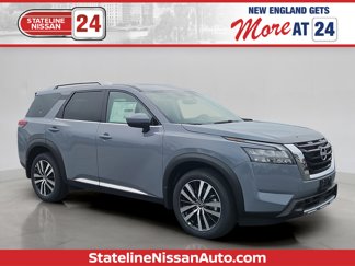 New 2025 Nissan Pathfinder Platinum image 1