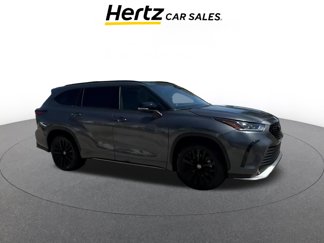Used 2024 Toyota Highlander XSE image 1