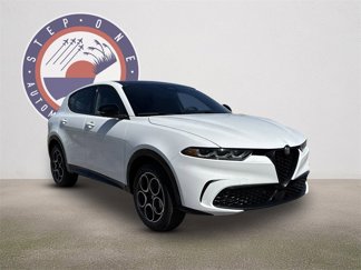New 2025 Alfa Romeo Tonale image 1