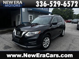 Used 2017 Nissan Rogue SV image 1
