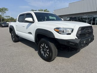 Used 2019 Toyota Tacoma TRD Off-Road w/ Technology Package image 1