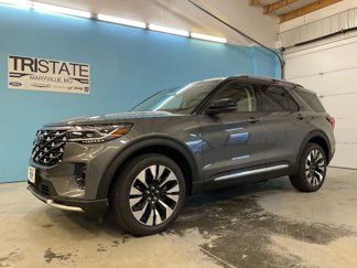 New 2025 Ford Explorer Platinum image 1