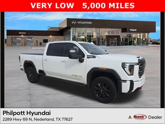 Used 2025 GMC Sierra 3500 AT4 w/ AT4 Premium Plus Package image 1