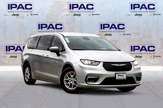Used 2023 Chrysler Pacifica Touring-L image 1
