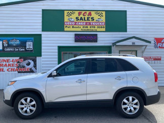 Used 2013 Kia Sorento LX image 1