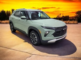 New 2025 Chevrolet TrailBlazer LT w/ Convenience Package image 1