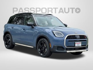 New 2025 MINI Cooper Countryman S w/ Comfort Package Max image 1