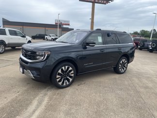New 2025 Ford Expedition Platinum image 1
