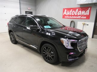 Used 2023 GMC Terrain Denali image 1