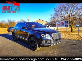 Used 2017 Bentley Bentayga image 1