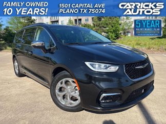 Used 2022 Chrysler Pacifica Limited image 1
