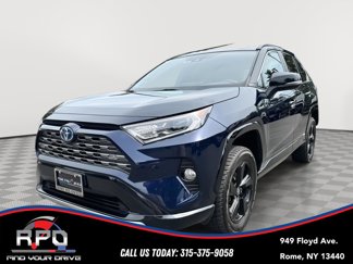 Used 2021 Toyota RAV4 XSE image 1