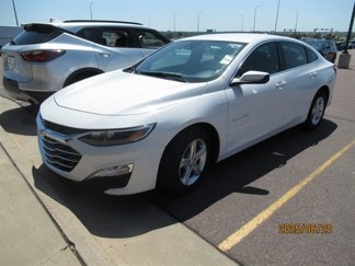 Used 2024 Chevrolet Malibu LT image 1