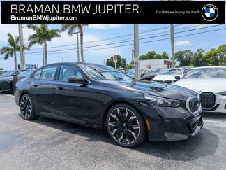 New 2026 BMW 530i w/ Executive Package image 1