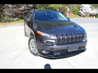 Used 2018 Jeep Cherokee Latitude image 1