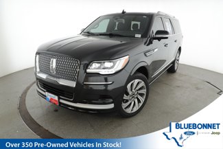 Used 2023 Lincoln Navigator L Reserve image 1