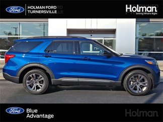 Certified 2022 Ford Explorer XLT w/ Equipment Group 202A image 1