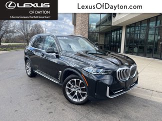Used 2024 BMW X5 xDrive40i w/ Premium Package image 1