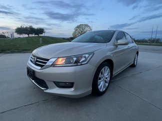 Used 2015 Honda Accord EX image 1