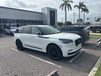 Used 2023 Lincoln Aviator Reserve w/ Jet Package image 1