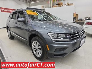 Used 2018 Volkswagen Tiguan SE w/ Panoramic Sunroof Package image 1