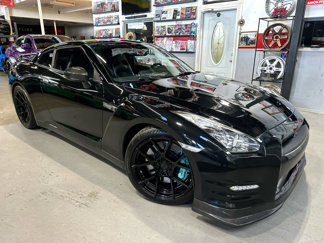 Used 2013 Nissan GT-R Premium image 1