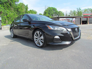 Used 2020 Nissan Altima 2.5 SR image 1
