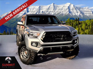 Used 2022 Toyota Tacoma TRD Off-Road image 1