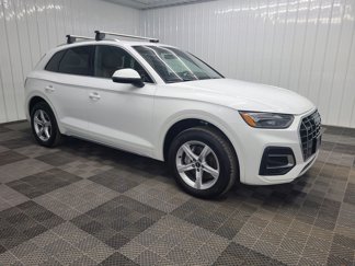 Used 2021 Audi Q5 2.0T Premium w/ Convenience Package image 1