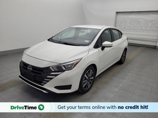 Used 2023 Nissan Versa SV image 1