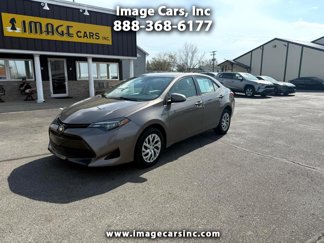 Used 2019 Toyota Corolla LE image 1