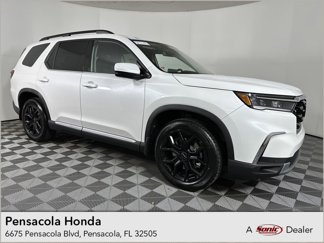 New 2025 Honda Pilot Touring image 1