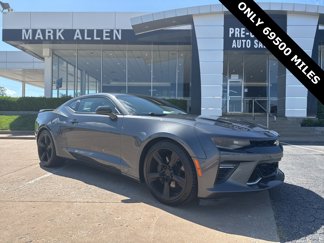 Used 2018 Chevrolet Camaro SS image 1