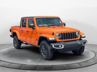 New 2025 Jeep Gladiator Sport image 1