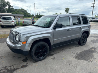 Used 2016 Jeep Patriot Latitude image 1