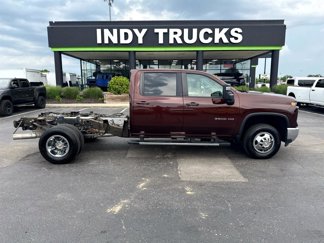 Used 2024 Chevrolet Silverado 3500 LT image 1