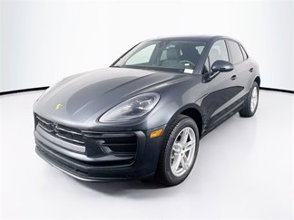 New 2025 Porsche Macan image 1