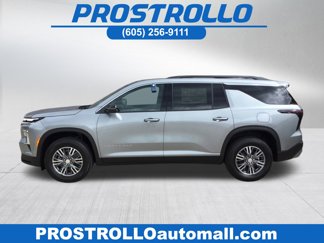 New 2025 Chevrolet Traverse LT w/ Driver Confidence Package image 1