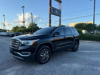 Used 2019 GMC Acadia SLT w/ LPO, Floor Liner Package image 1