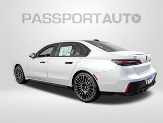 New 2026 BMW 740i xDrive video 3