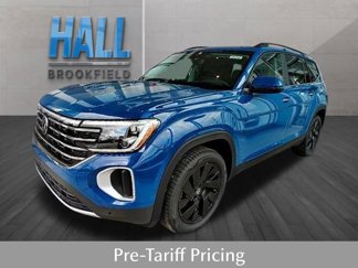 New 2025 Volkswagen Atlas SE image 1