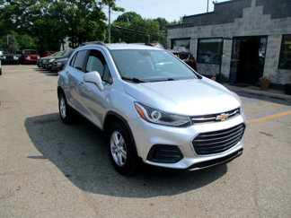 Used 2017 Chevrolet Trax LT w/ Driver Confidence Package image 1