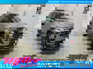 New 2026 Chevrolet Equinox LT w/ Convenience Package II image 1
