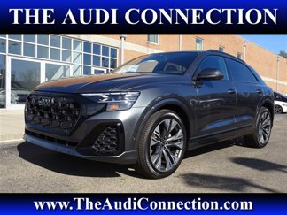 New 2025 Audi Q8 Prestige image 1