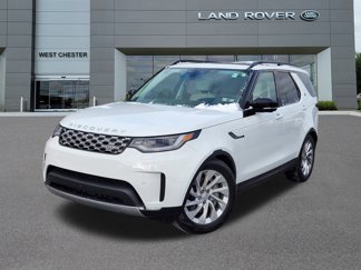 Used 2025 Land Rover Discovery S image 1